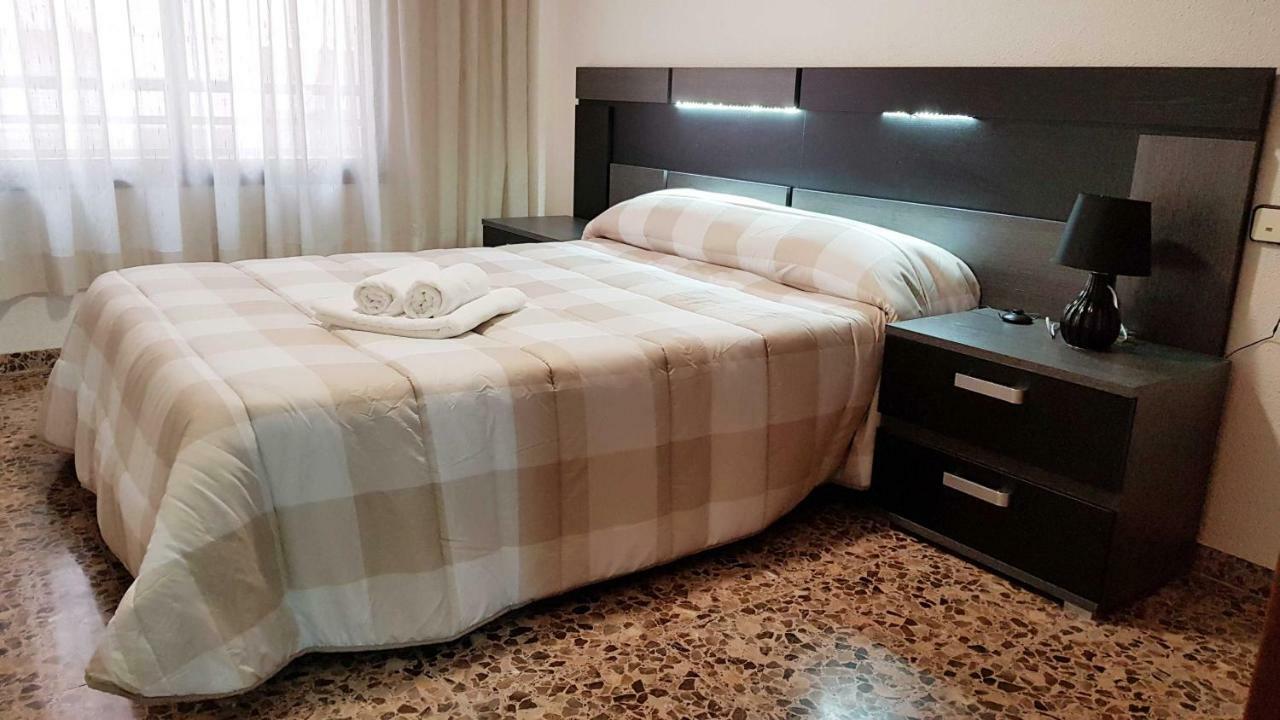 Apartamento Completo La Luz Zona Centro Apartman Benidorm Kültér fotó